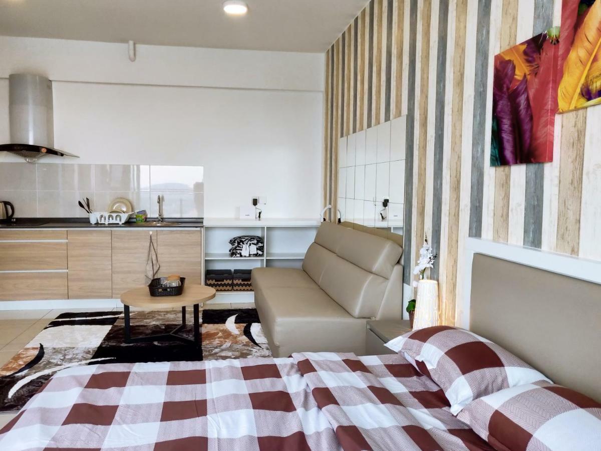 Comfort Zone Premium Guesthouse @ Evo Bangi Eksteriør billede